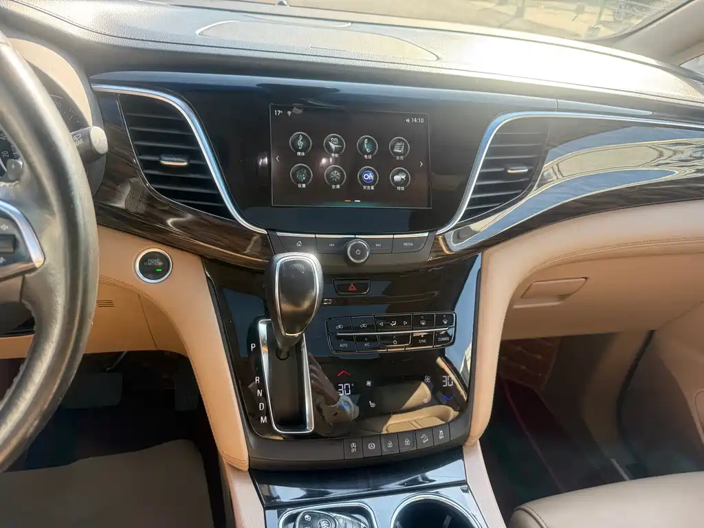 Buick GL8 2018 ES 28T Luxury Edition China VI
