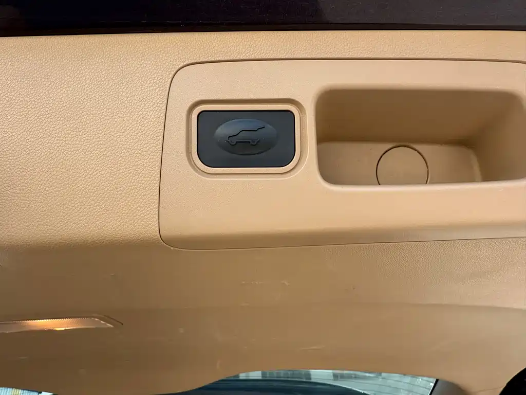 Buick GL8 2018 ES 28T Luxury Edition China VI