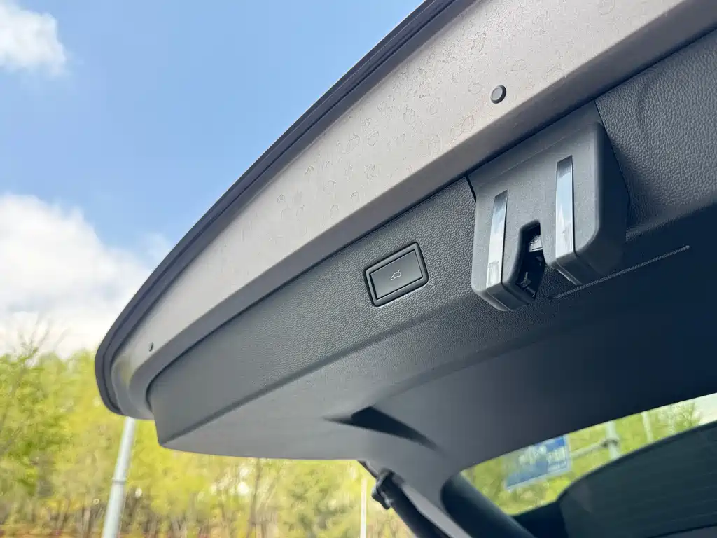 Volkswagen Teramont 2026 Teramont Pro 450TSI 4WD Dengfeng Edition