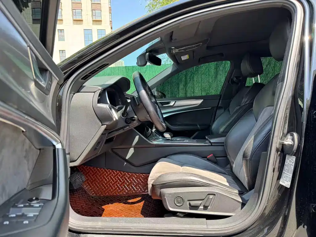 Audi A6L 2019 40 TFSI Luxury Dynamic Edition