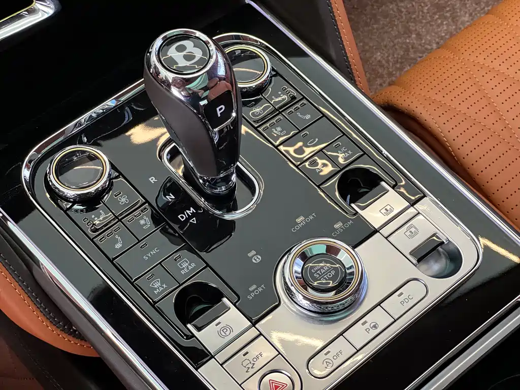 Bentley Flying Spur 2022 4.0T V8 Standard Edition