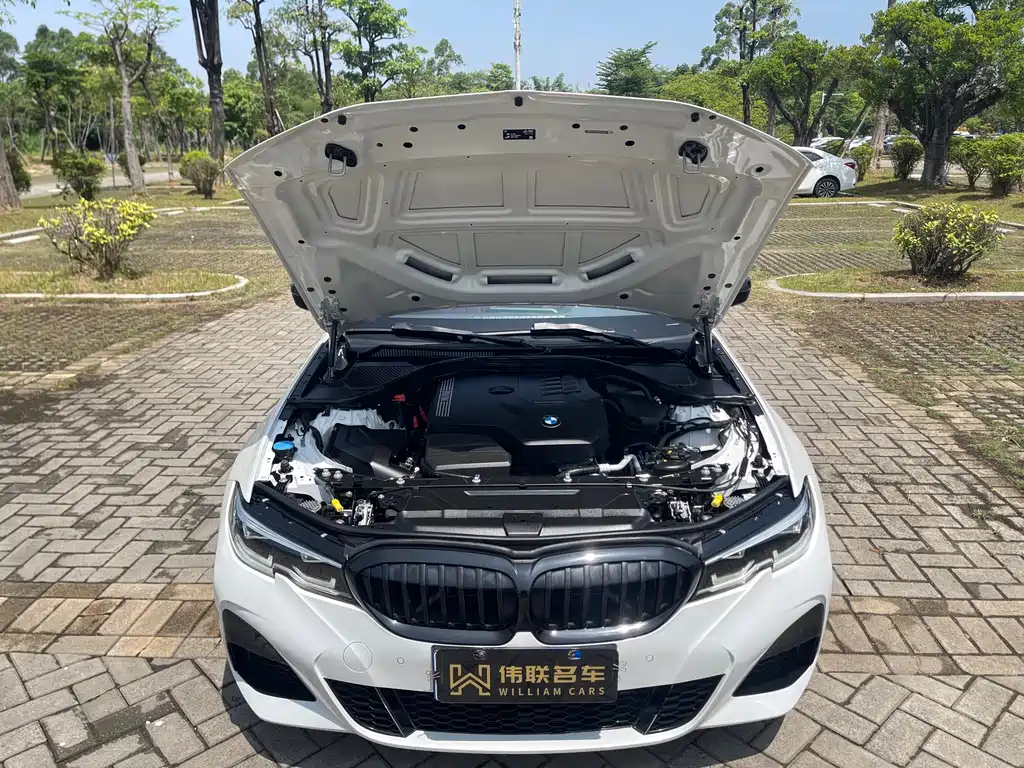 BMW 3 Series 2022 325Li M Sport Night Edition