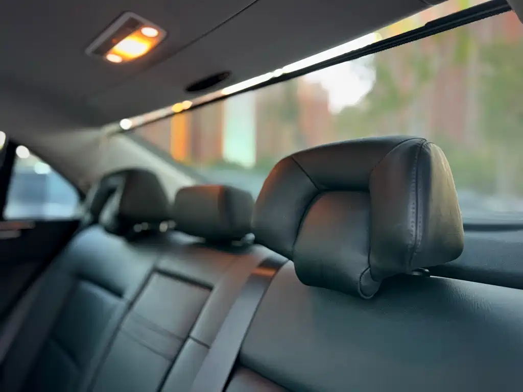 Mercedes-Benz E-Class 2010 E 300 L Elegance