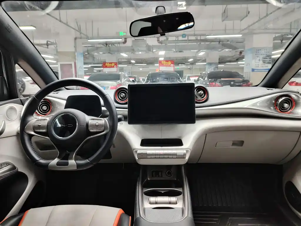 BYD Dolphin 2021 405km Fashion Edition