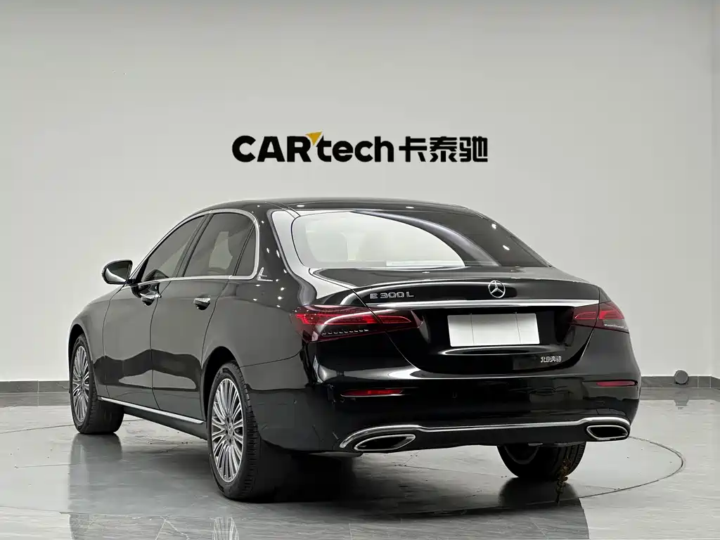 Mercedes-Benz E-Class 2023 E 300 L Fashion