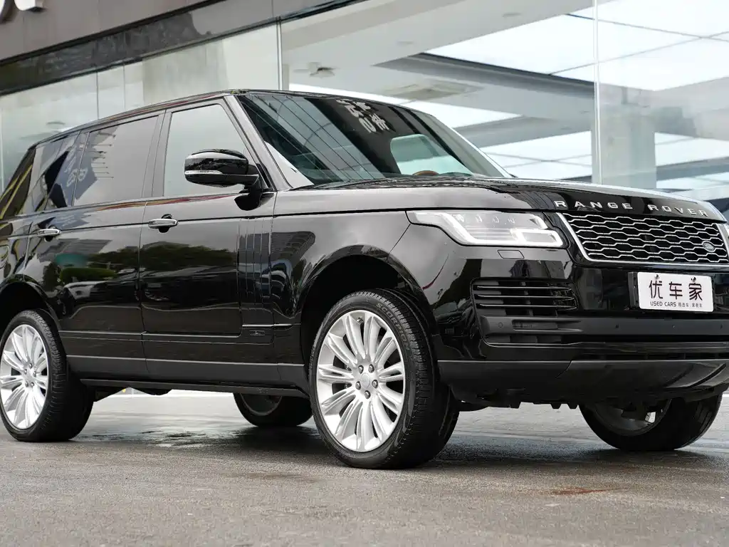 Range Rover 2020 3.0 L6 Executive Long Version