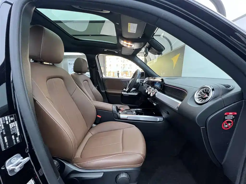 Mercedes-Benz GLB 2024 Facelift GLB 220 Dynamic