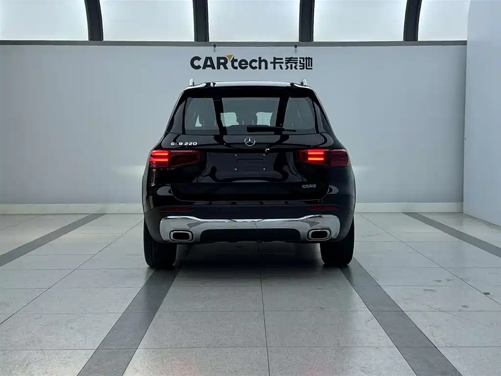 Mercedes-Benz GLB 2024 Facelift GLB 220 Dynamic