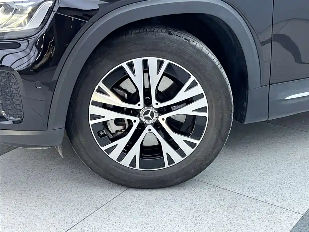 Mercedes-Benz GLB 2024 Facelift GLB 220 Dynamic