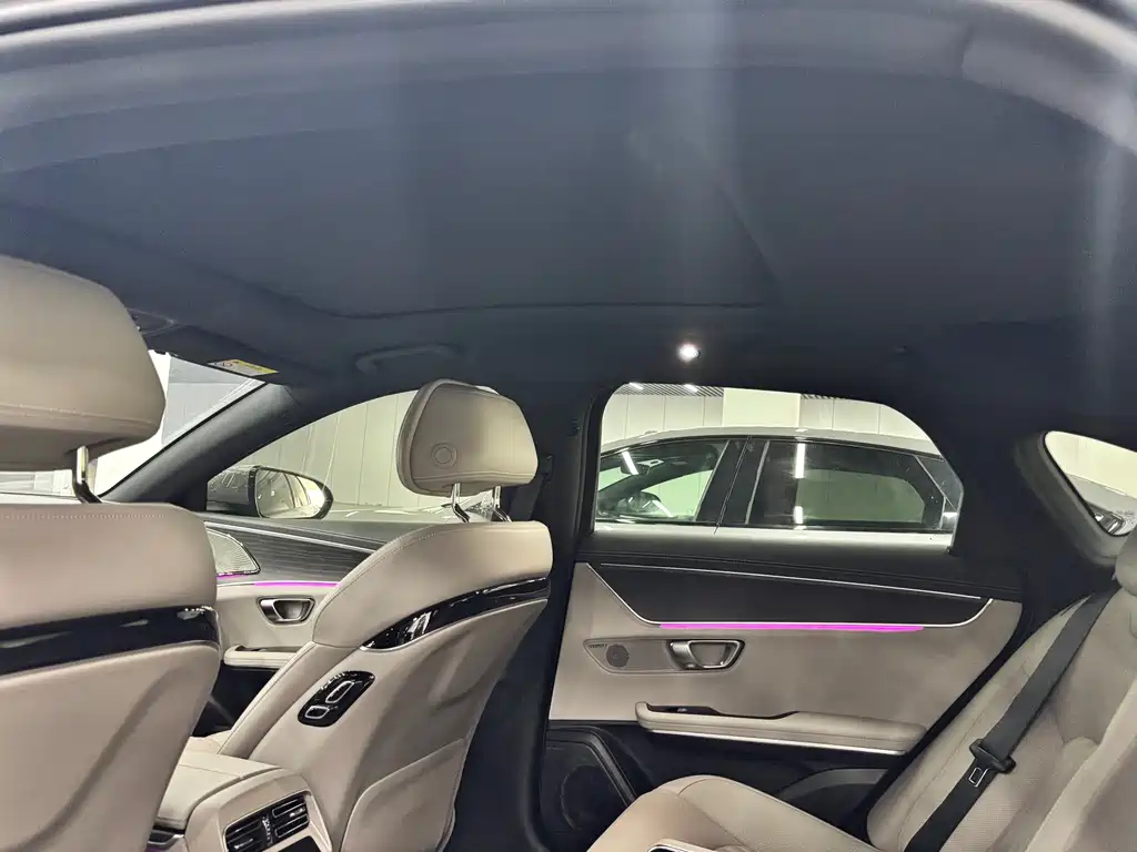 BYD Han 2025 DM-i 125KM LiDAR Intelligent Driving Edition