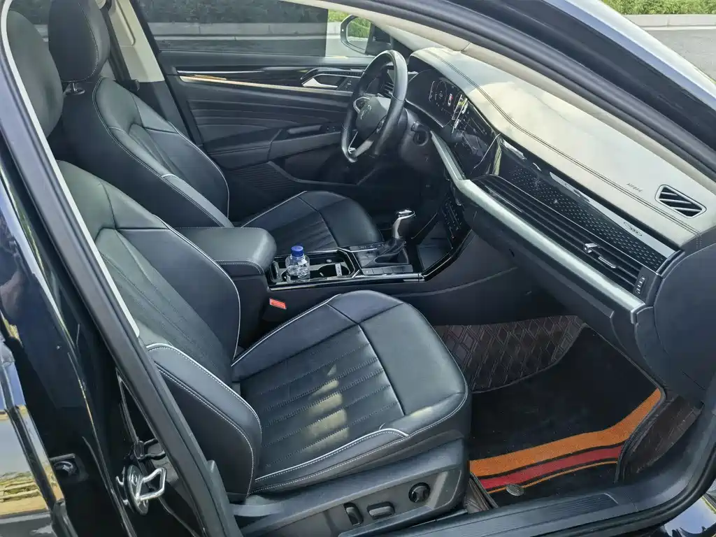 Passat 2022 330TSI Starlight Elite Edition