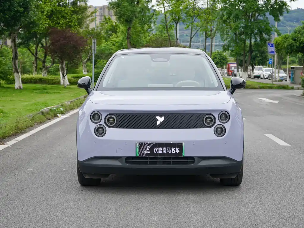 Geely Firefly 2025 Light-up Edition