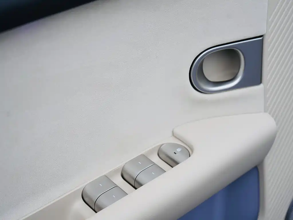Geely Firefly 2025 Light-up Edition