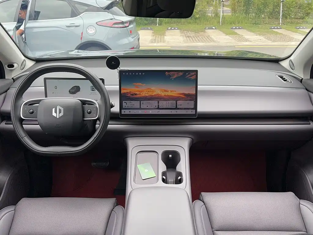 Leapmotor C16 2024 EREV 200 Premium Edition
