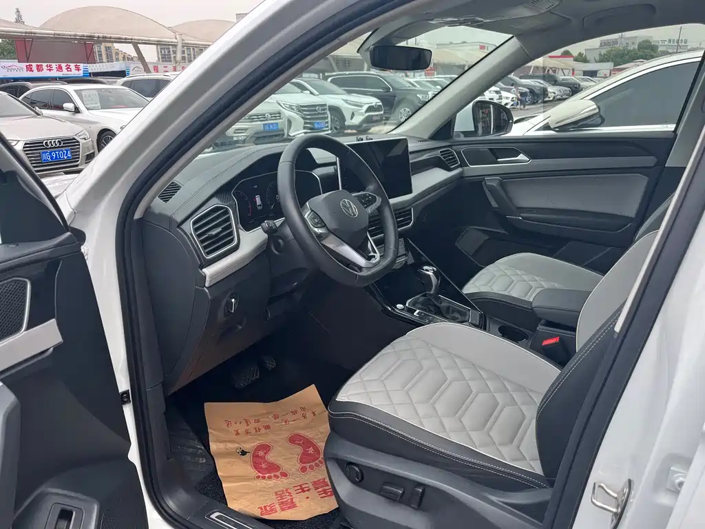 Tayron 2023 300TSI FWD Luxury Plus Advanced Edition