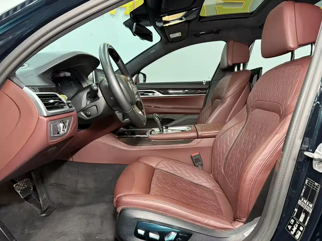 BMW 7 Series 2021 740Li xDrive Executive Luxury Package