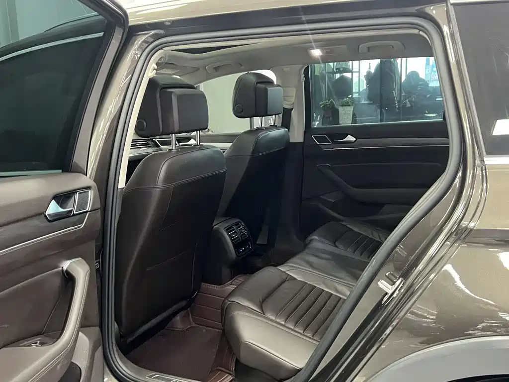 Volkswagen Passat Alltrack 2016 380TSI 4Motion