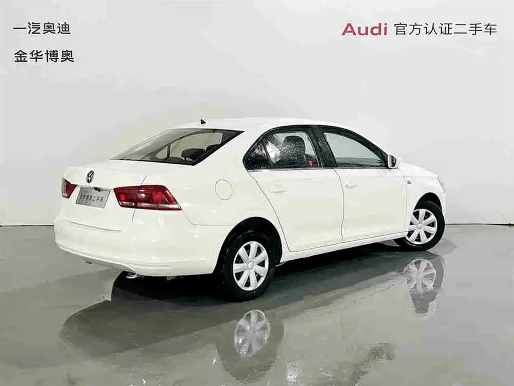 Santana 2013 1.6L Automatic Fashion Edition