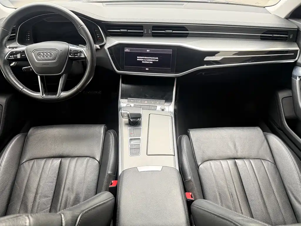 Audi A6L 2022 45 TFSI quattro Zhenxuan Zhiya Edition