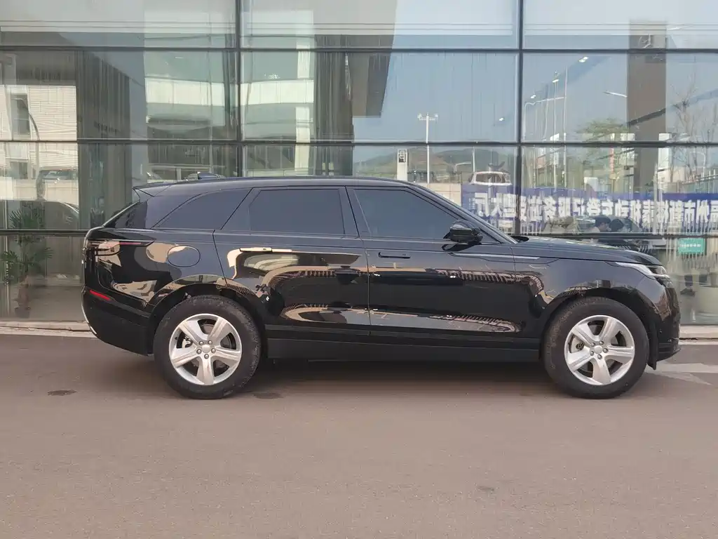 Range Rover Velar 2025 S