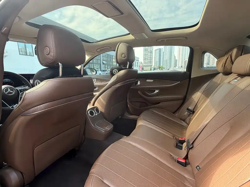 Mercedes-Benz E-Class 2021 E 300 L Fashion Edition