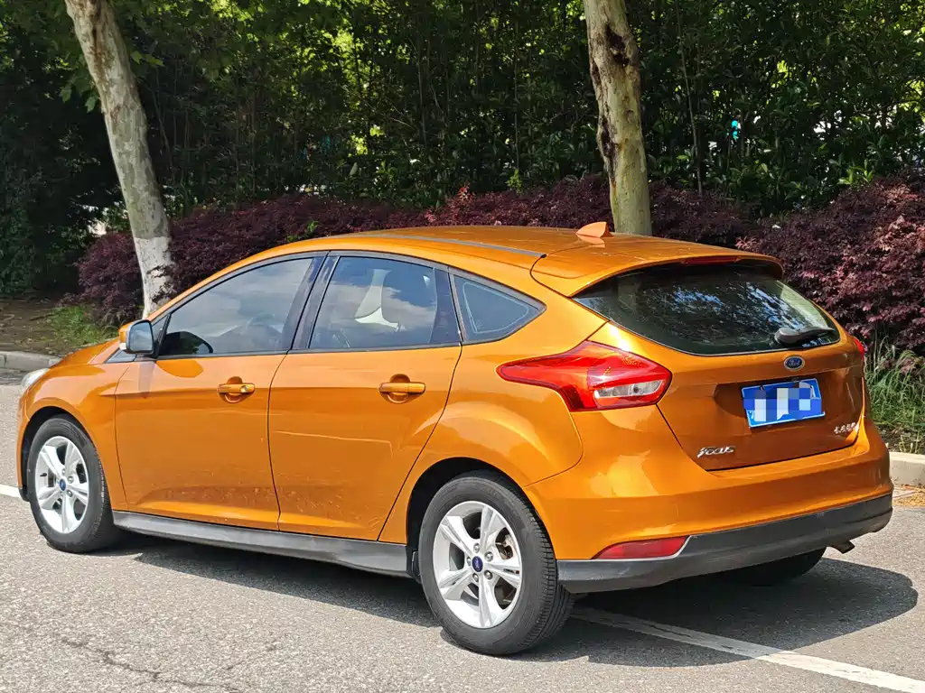 Ford Focus 2017 Hatchback 1.6L Automatic Comfort Zhixing Edition