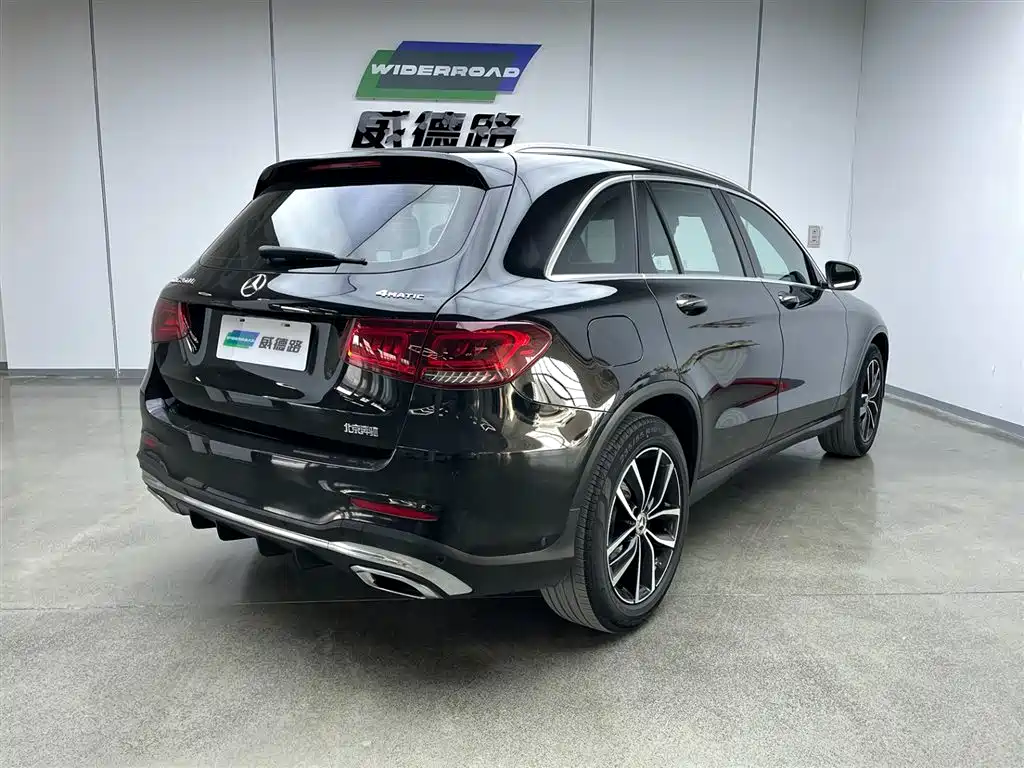Mercedes-Benz GLC 260 L 4MATIC Luxury 2021