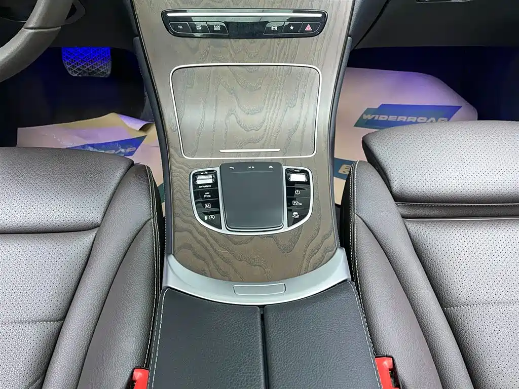 Mercedes-Benz GLC 260 L 4MATIC Luxury 2021