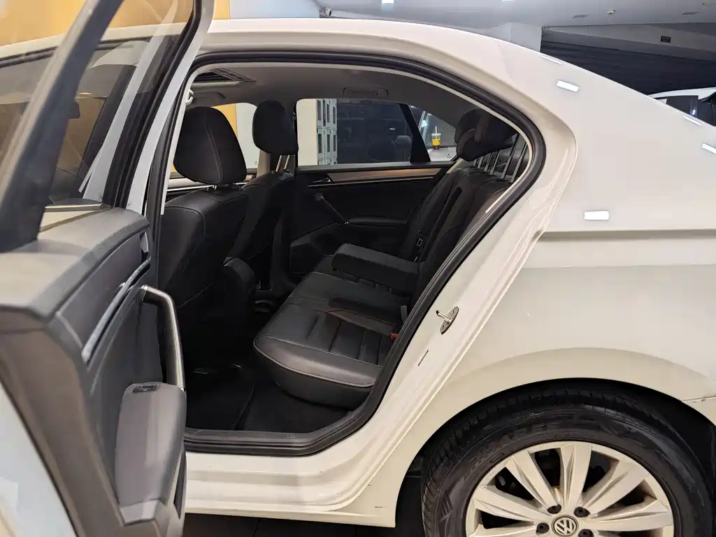 Bora 2018 1.5L Automatic Comfort