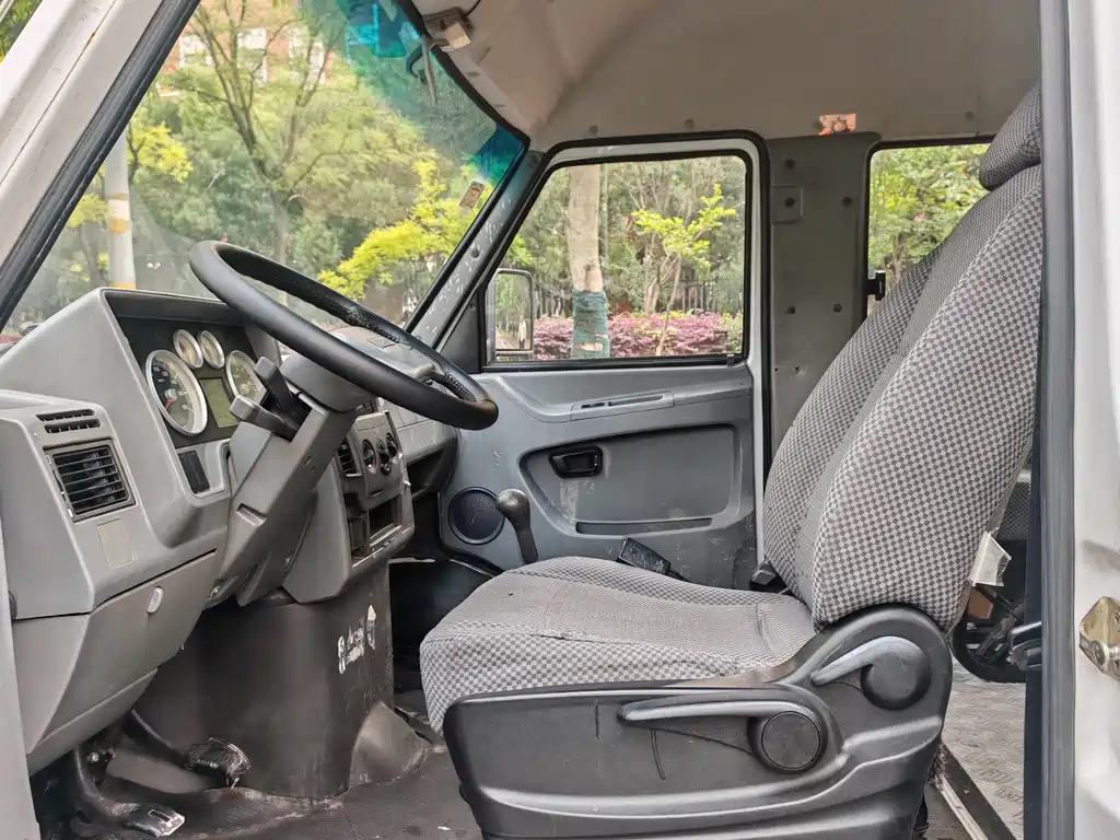 Iveco Daily 2014 2.5T-A35 NJ6484ACM47Z4