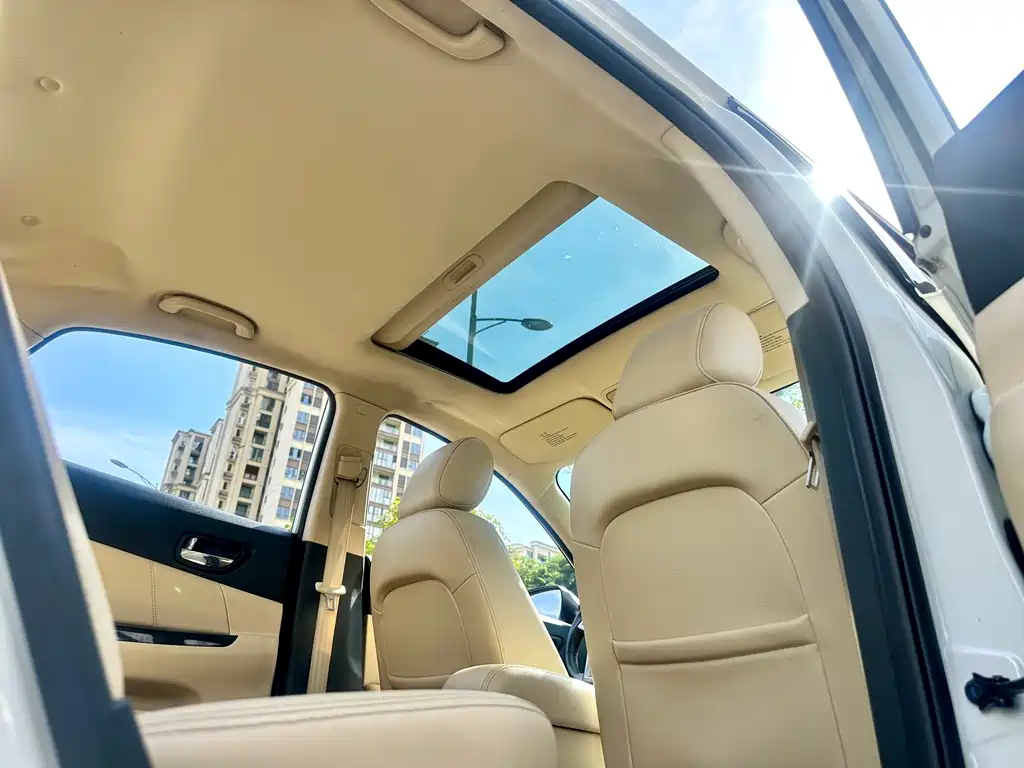 Changan Eado 2015 1.6L Automatic Luxury Trim