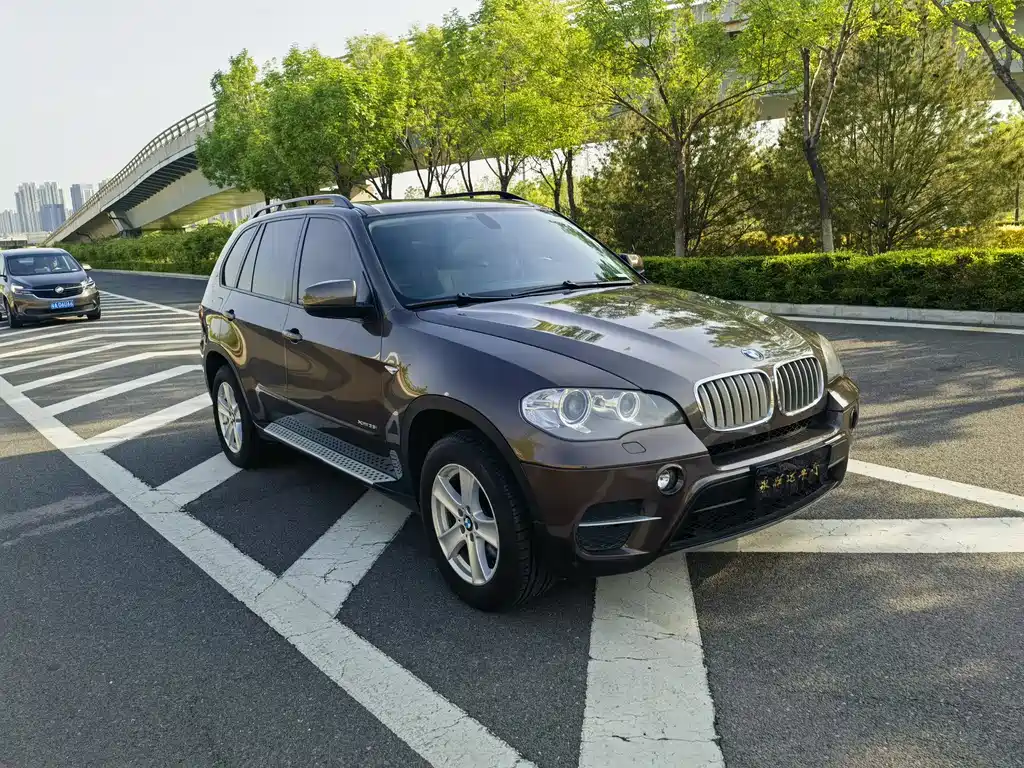BMW X5 (Import) 2011 xDrive35i Leading Edition