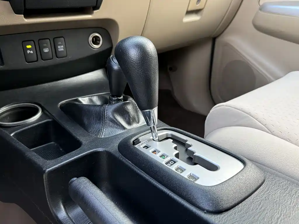 Toyota Fortuner 2016 2.7L Middle East Edition