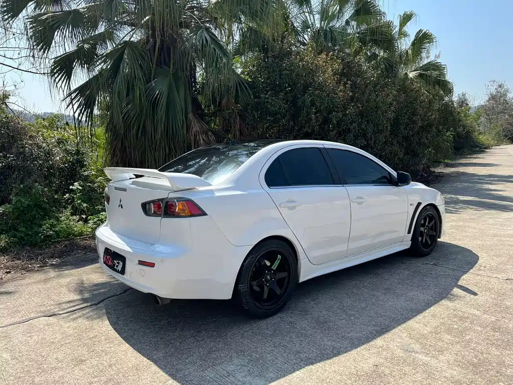 Mitsubishi Lancer EX 2013 Fashion Edition 1.8L Manual Wise Type