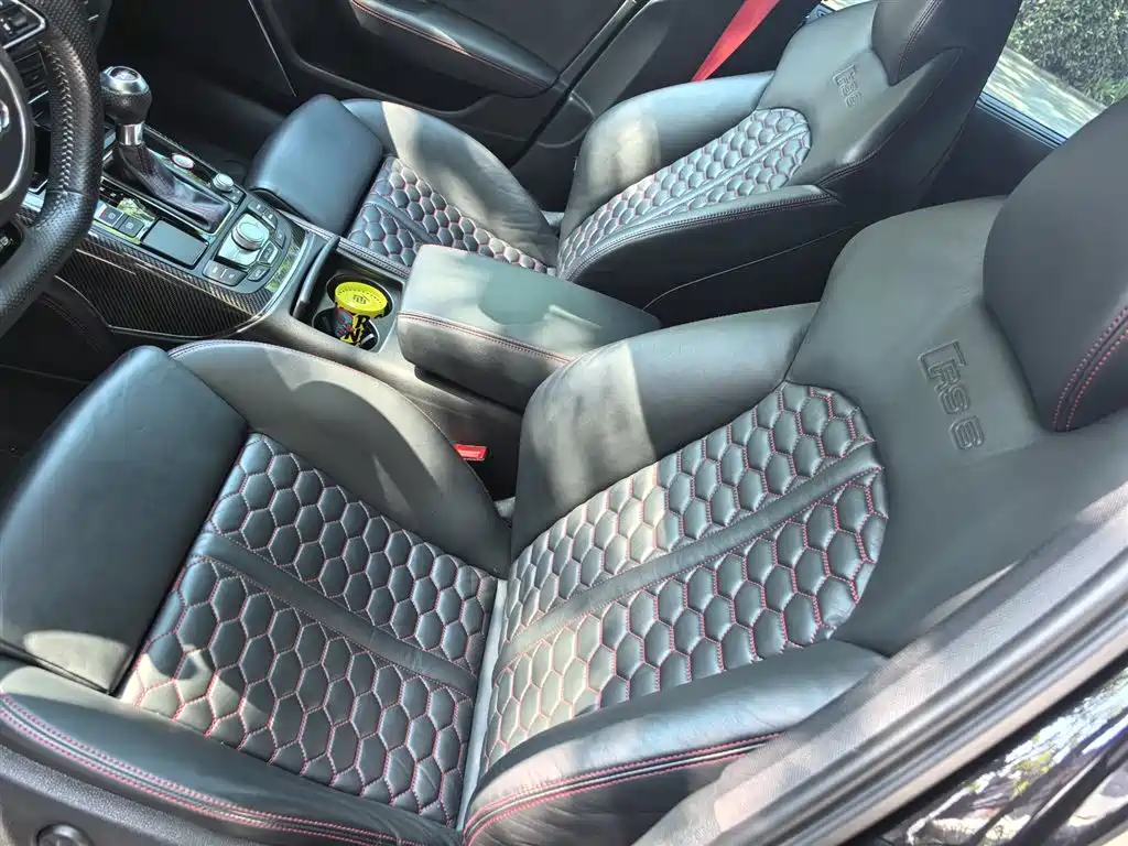 Audi RS 6 Avant 2016 4.0T