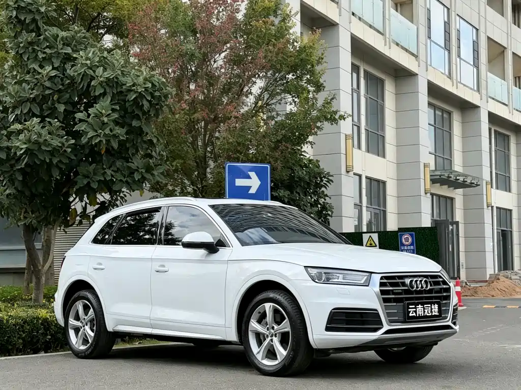 Audi Q5L 2018 40 TFSI
