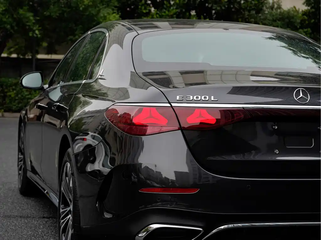 Mercedes-Benz E-Class 2024 E 300 L Sport