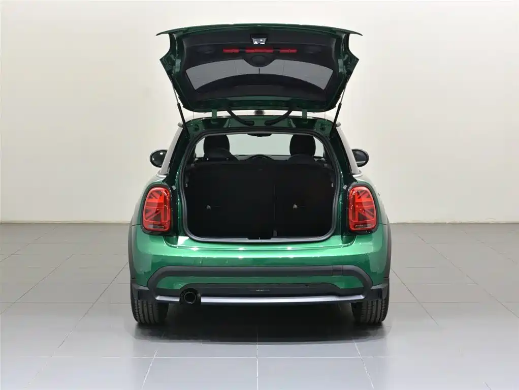 MINI Cooper 2023 Facelift 1.5T Artist Edition