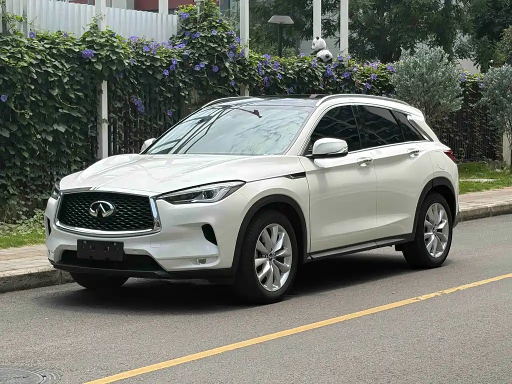 Infiniti QX50 2018 2.0T FWD Fashion Edition
