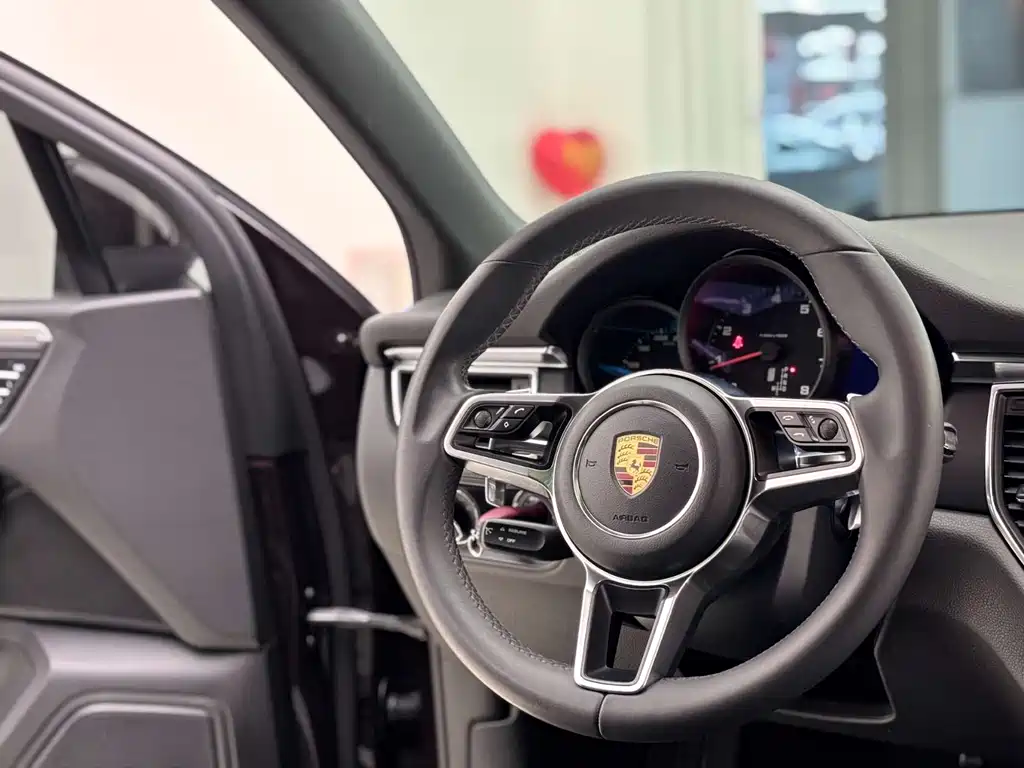 Porsche Macan 2016 2.0T