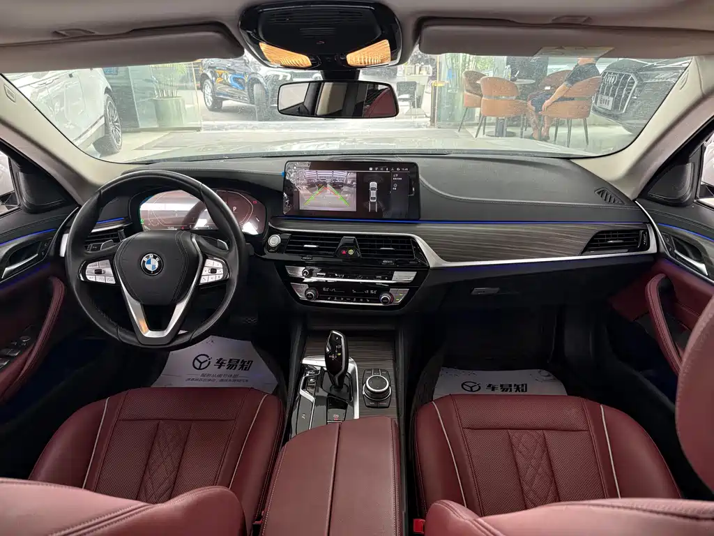 BMW 5 Series 2022 Facelift 530Li Leading Edition Luxury Package