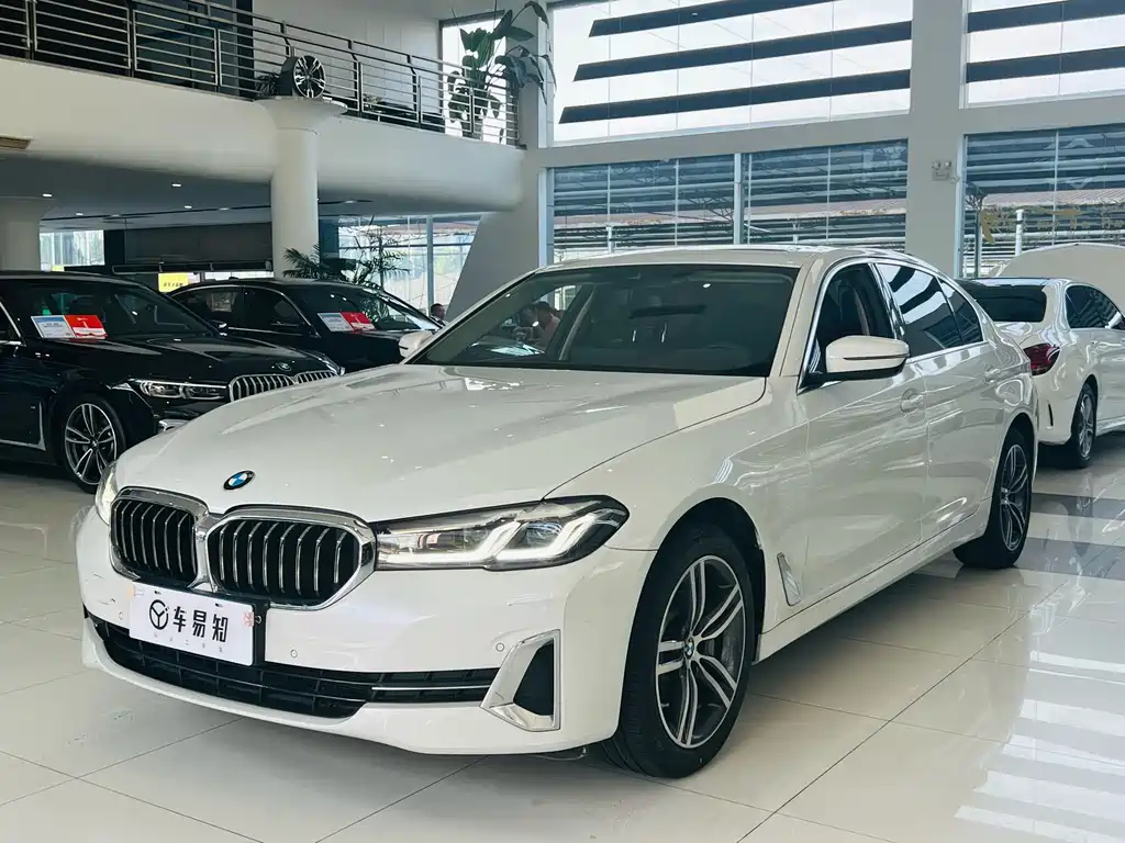 BMW 5 Series 2022 Facelift 530Li Leading Edition Luxury Package