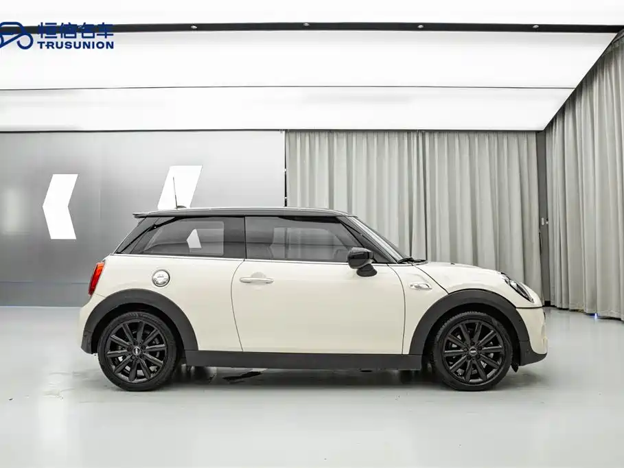 MINI 2019 2.0T COOPER S Classic