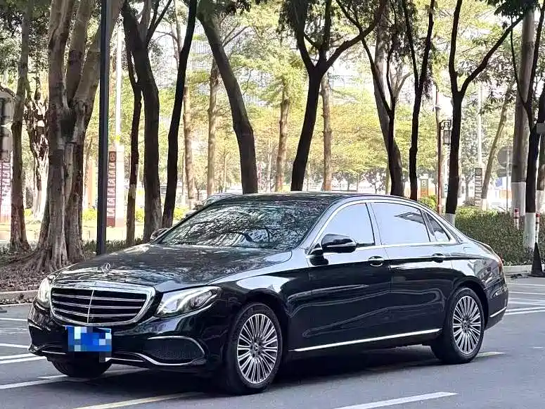 Mercedes-Benz E-Class 2020 E 300 L Fashion