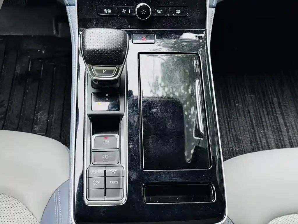 Rising ER6 2021 New Motion Edition 620km Smart Driving Edition