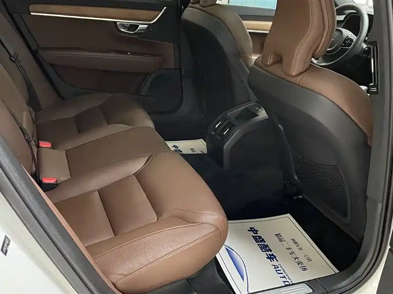 Volvo S90 2023 B5 Inscription