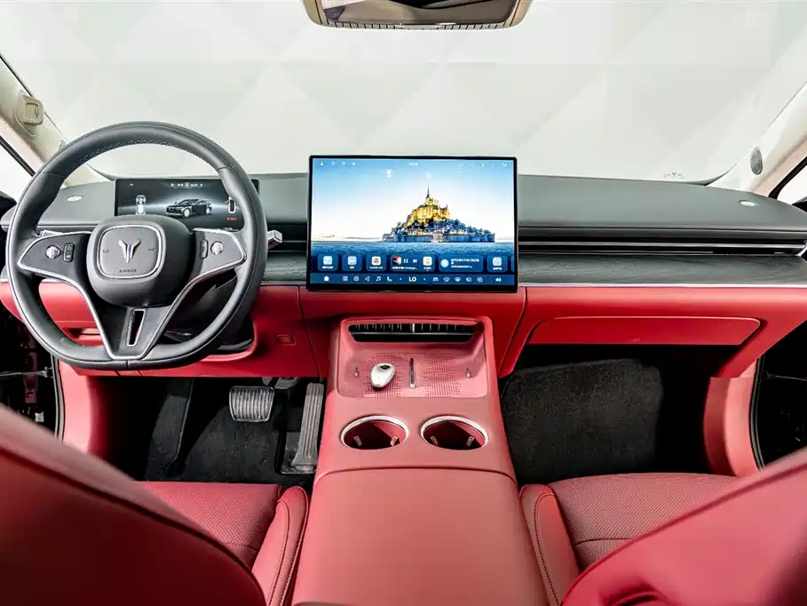Voyah Zhuiguang L 2026 AWD Ultra