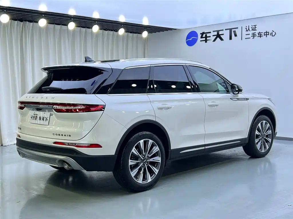 Lincoln Corsair 2022 2.0T FWD Elegant Edition