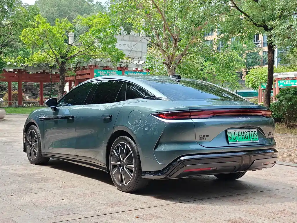 Han L 2025 DM-i 200km LiDAR Premium Edition