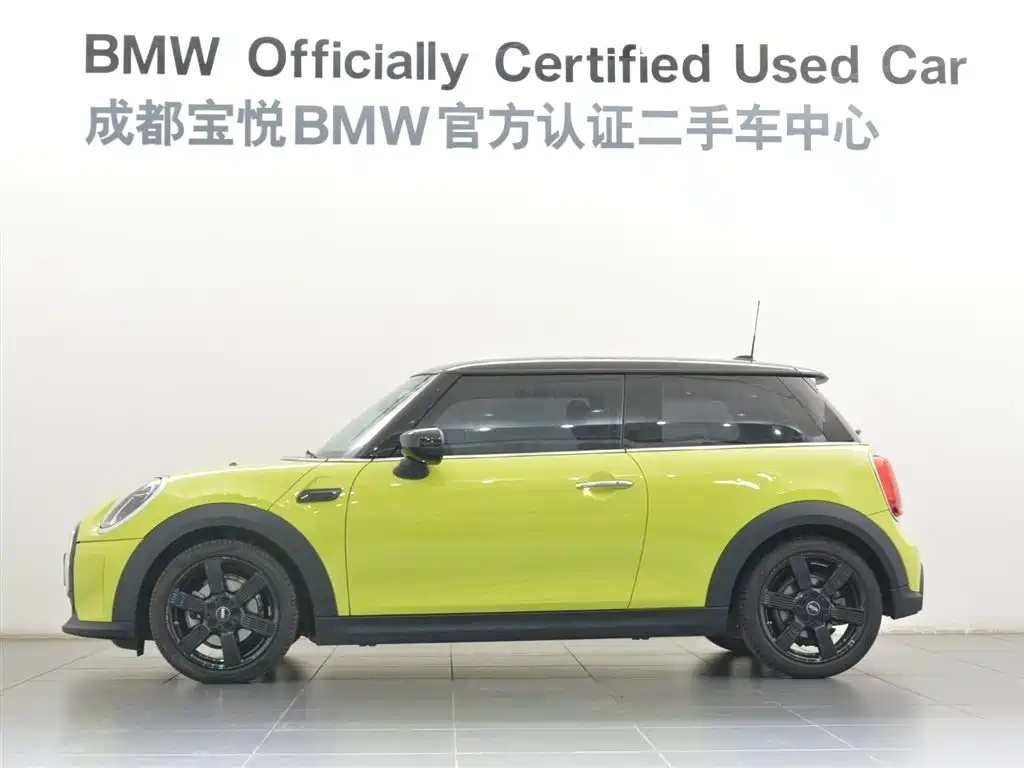 MINI Cooper Artist 2023